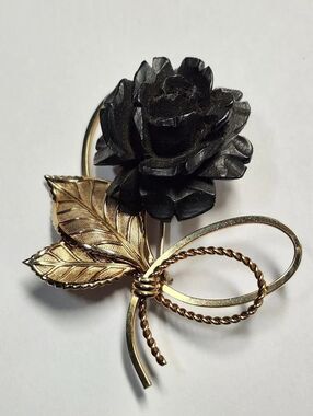 Rare Vintage Van Dell 12K Gold Filled Carved Black Rose Brooch Pin